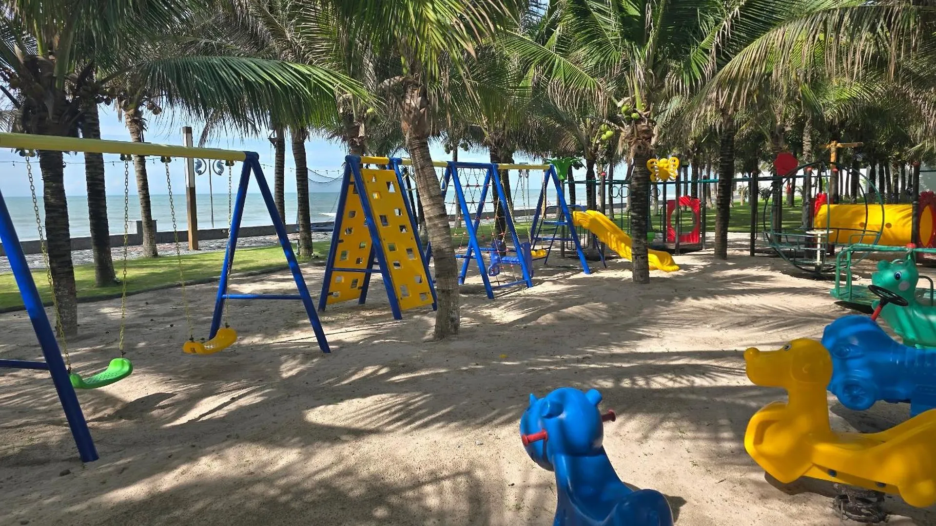 Villa Bien Vung Tau 093 - 273 -0109